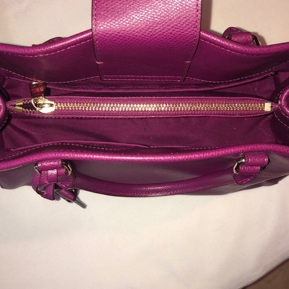 Coach fuchsia satchel handbag with shoulder strap - Picture 4 of 7